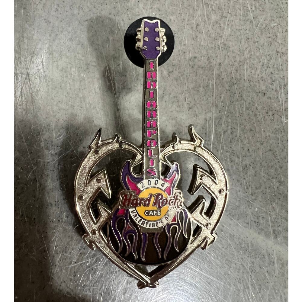 Hard Rock Cafe Indianapolis 2004 Valentine's Day Tattoo Heart Guitar Pin